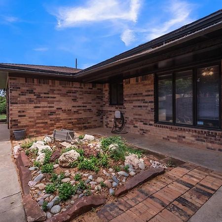 Homestead House - In Shadow Hills Golf Course Division Home Lubbock Buitenkant foto