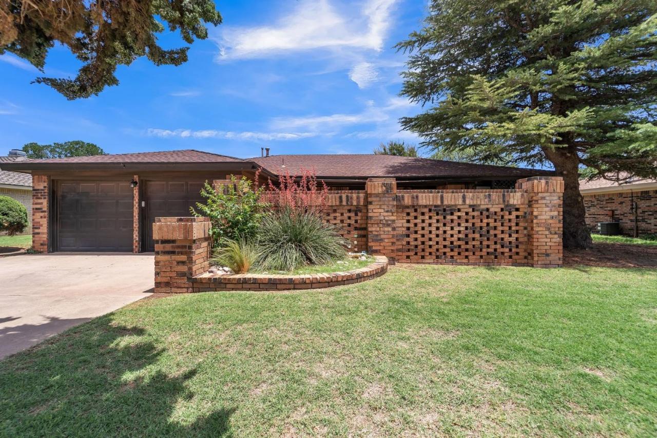 Homestead House - In Shadow Hills Golf Course Division Home Lubbock Buitenkant foto